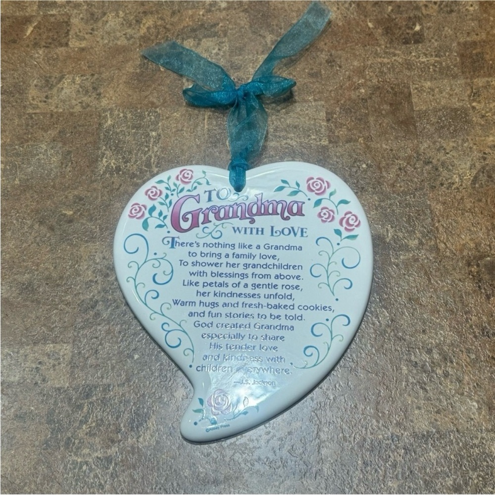Heart floral home decor plaque